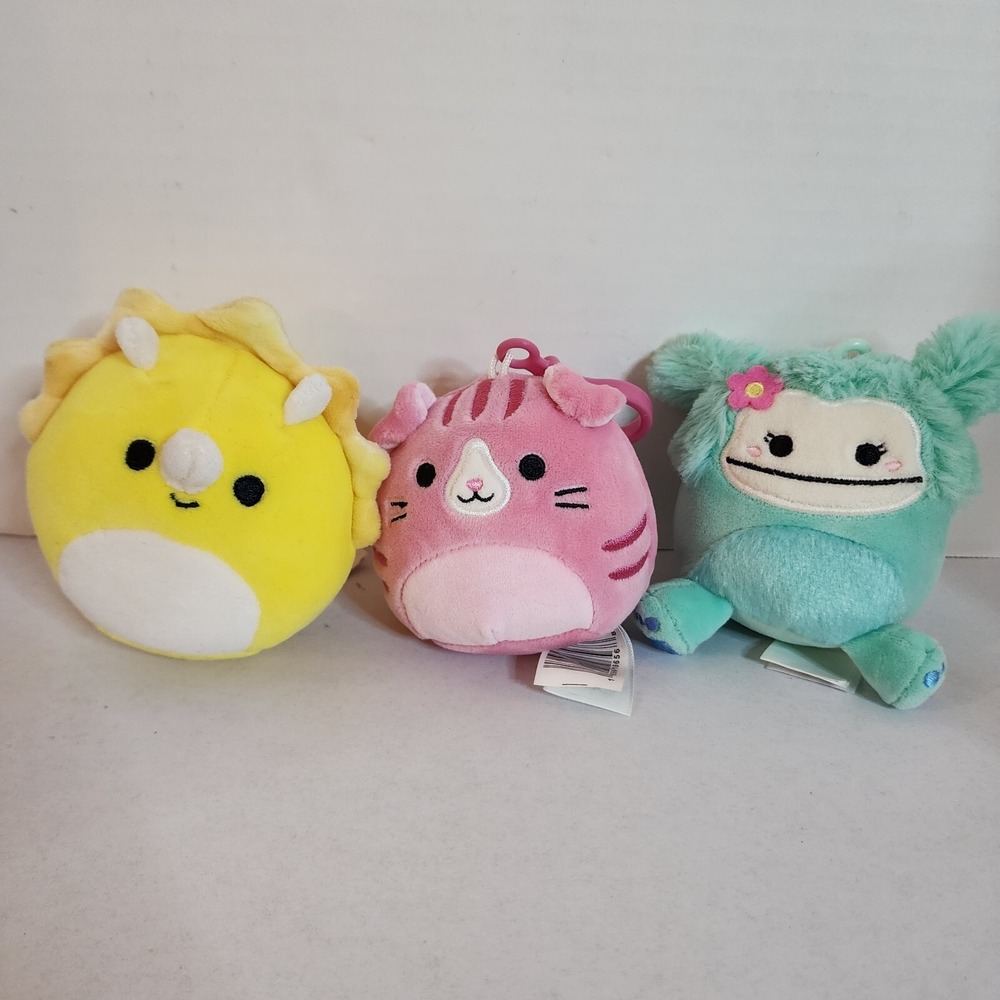Squishmallows 3.5" Clip-On Lancaster, Geraldine the Scottish Cat ,Joelle
